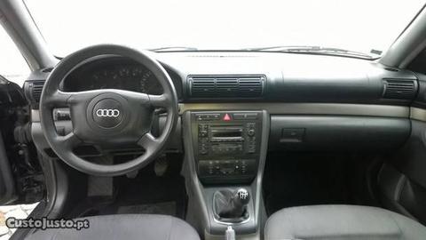 Audi A4 1900 tdi 115 cv - 00