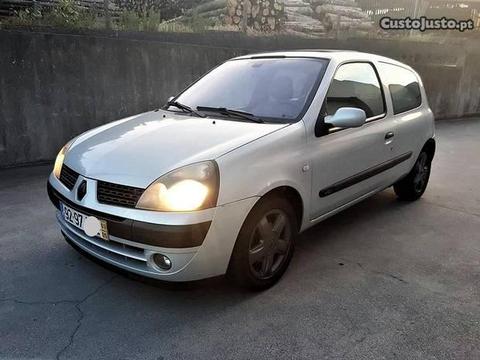 Renault Clio 1.5 Dci Bilabong - 03