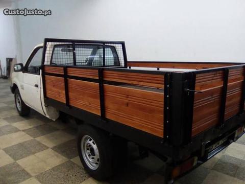 Nissan Pick Up 2.5 D/A - 93