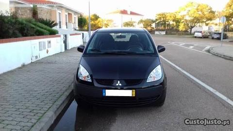 Mitsubishi Colt 1.1 - 08