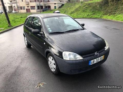 Opel Corsa 1.7 DI (comercial) - 01