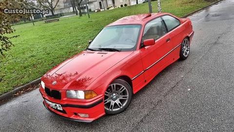 BMW 318 Is coupe look M3 - 92