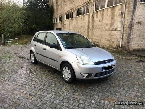 Ford Fiesta 1.4 tdci impecavel - 03