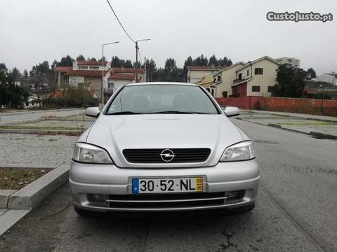 Opel Astra 1 registo 1.7 td - 99