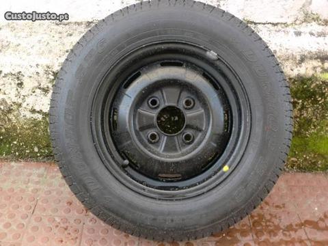 Jante 13 , pneu Dunlop SP 6 - 165R 13