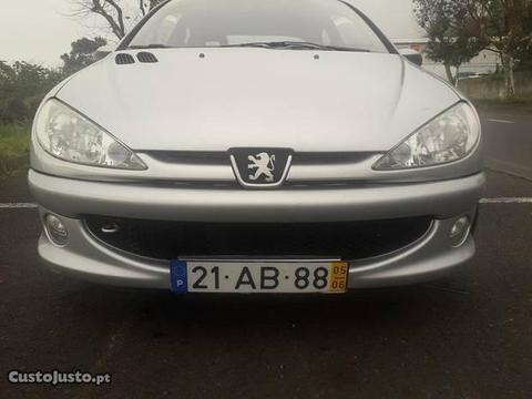 Peugeot 206 Quiksilver - 05