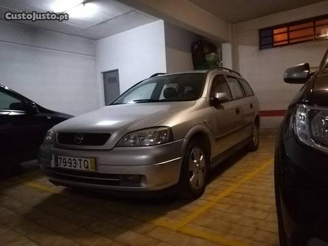 Opel Astra sport 1.4 16v - 02