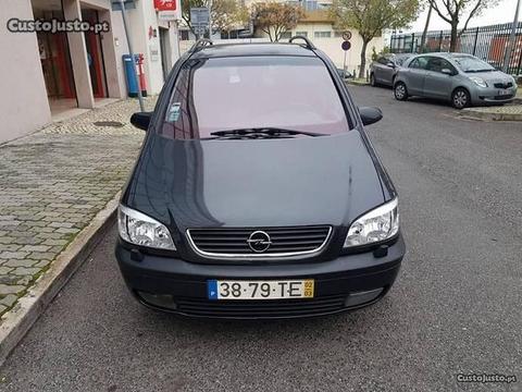 Opel Zafira 1.6 elegace - 02