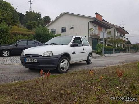 Opel Corsa 1.2 Swing - 93