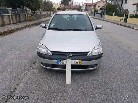 Opel Corsa 1.7 DTI - 02