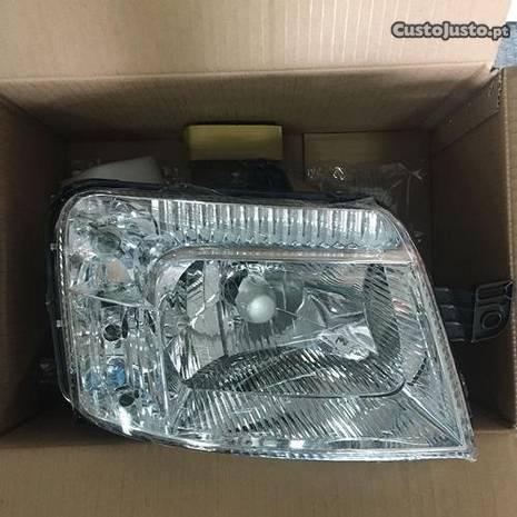 Farol Fiat Panda modelo: 2003 Novo