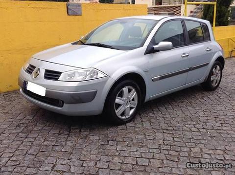 Renault Mégane 1.5 dci - 04