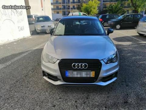 Audi A1 1.6 Sportline - 14