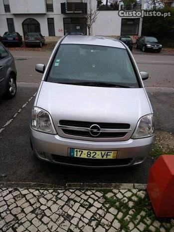 Opel Meriva 1.6 gasolina - 03