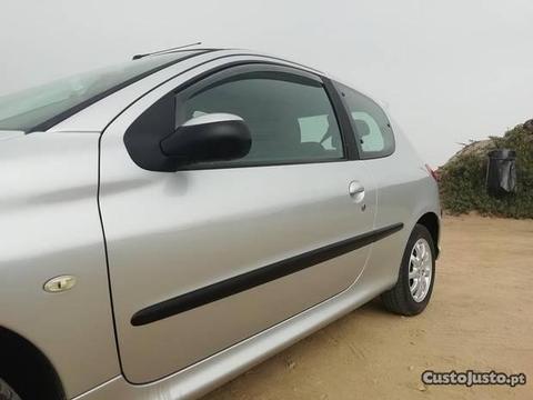 Peugeot 206 1.1 color line - 04