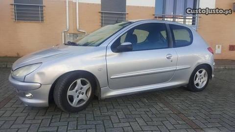 Peugeot 206 1.4 - 99