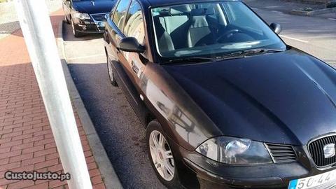 Seat Ibiza 1.2 passion - 02