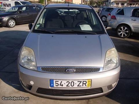 Ford Fiesta 1.25 GHIA - 05