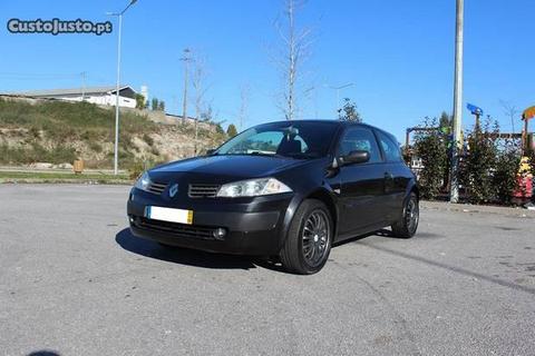 Renault Mégane 1.4i Dynamique - 03