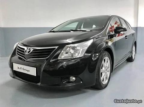 Toyota Avensis 2.0 D-4D Exclusive - 11