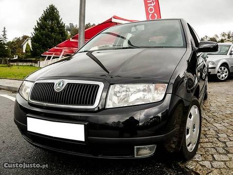 Skoda Fabia 1.4 MPI C/ Novo - 01