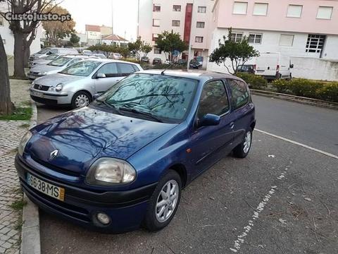 Renault Clio 1.2 de 16V 2DONOS - 99