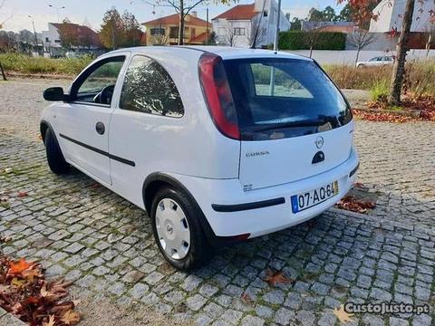 Opel Corsa 1.3cdti c/ac - 05