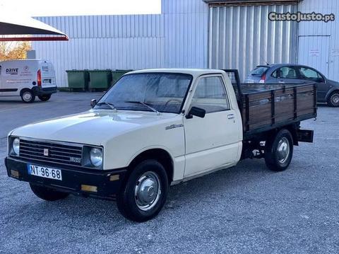 Isuzu PickUp Kbd 25 - 83