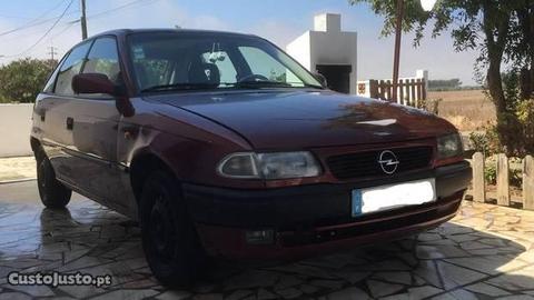 Opel Astra 1.4 - 96