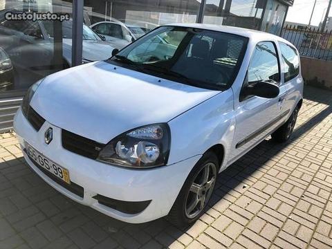 Renault Clio 1.5 DCI Storia A/C - 08