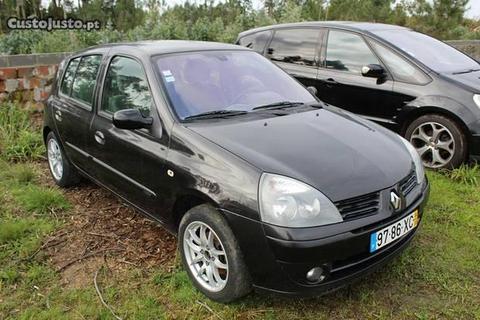 Renault Clio 1.2 16V - 04