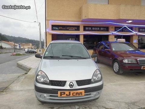 Renault Clio 1.5 DCI 5 PORTAS - 03