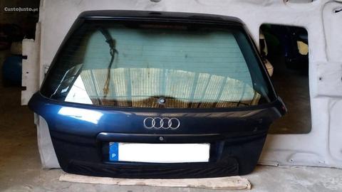 Porta da mala Audi A4 B5 Avant