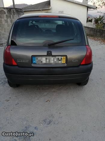Renault Clio 1.2 - 99