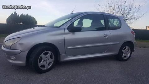 Peugeot 206 1.4 - 99