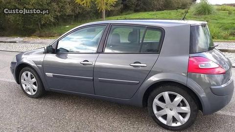 Renault Mégane 1.5 DCI Dynamique AC - 06