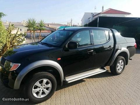 Mitsubishi L200 4x2 - 09