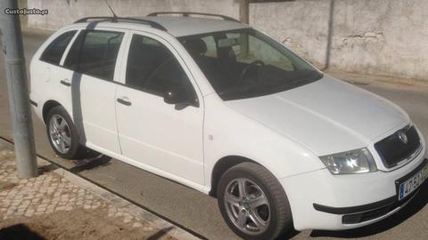 Skoda Fabia 1.4 - 04