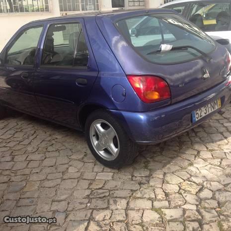 Ford Fiesta - 99