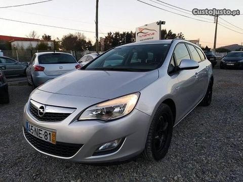 Opel Astra Sportourer 1.3CDTI - 12