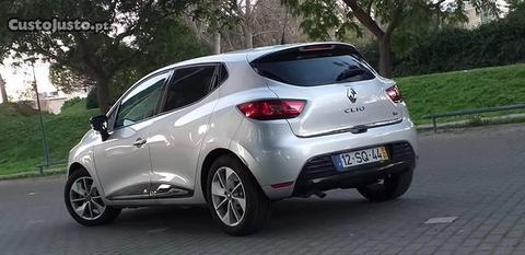 Renault Clio TCe URBAN LIMITED - 17