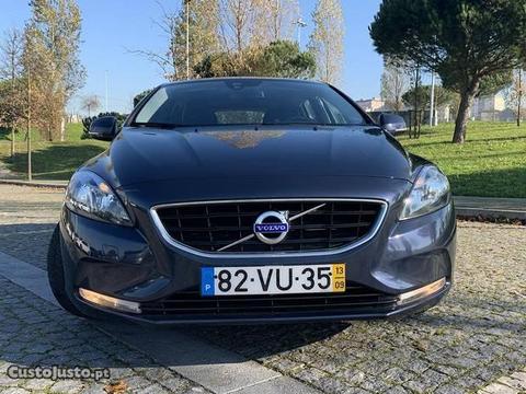 Volvo V40 1.6 D2 MOMENTUM PROFESSIONAL - 13