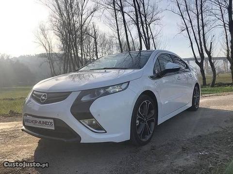 Opel Ampera Bose Edition - 13