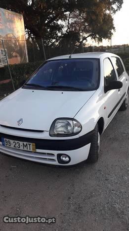 Renault Clio 1.2 - 99