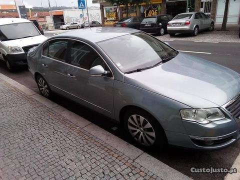 VW Passat 2.0 tdi bluemotion - 09