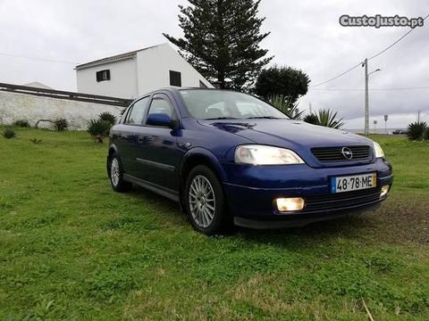 Opel Astra 1.4 16v club - 98