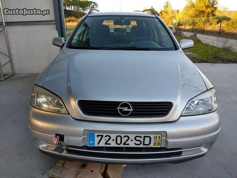 Opel Astra 1.4 - 16 V - Club - 01