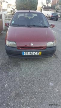 Renault Clio 1.9 cl - 93