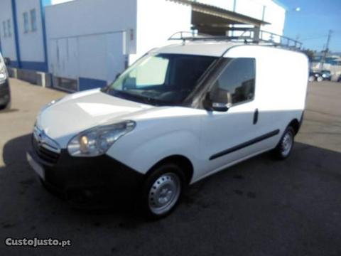 Opel Combo 1.3 CDTI Van 90cv - 13