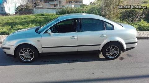 VW Passat 1.9tdi 130cv cx6 - 02